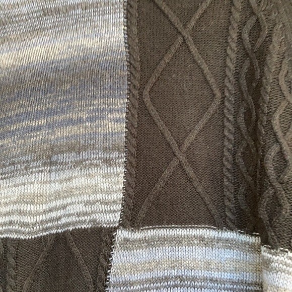 Democracy turtleneck color block poncho sweater - Picture 2 of 5